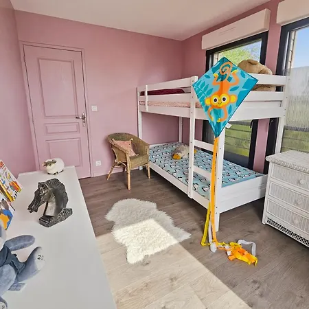 Maison Spacieuse Proche 8 Personnes *
